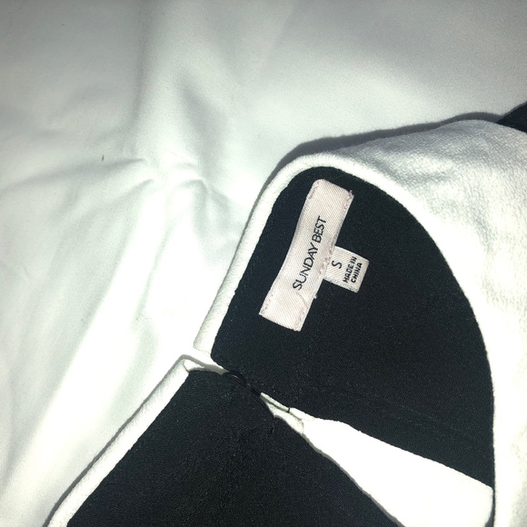 Top - Picture 2 of 2